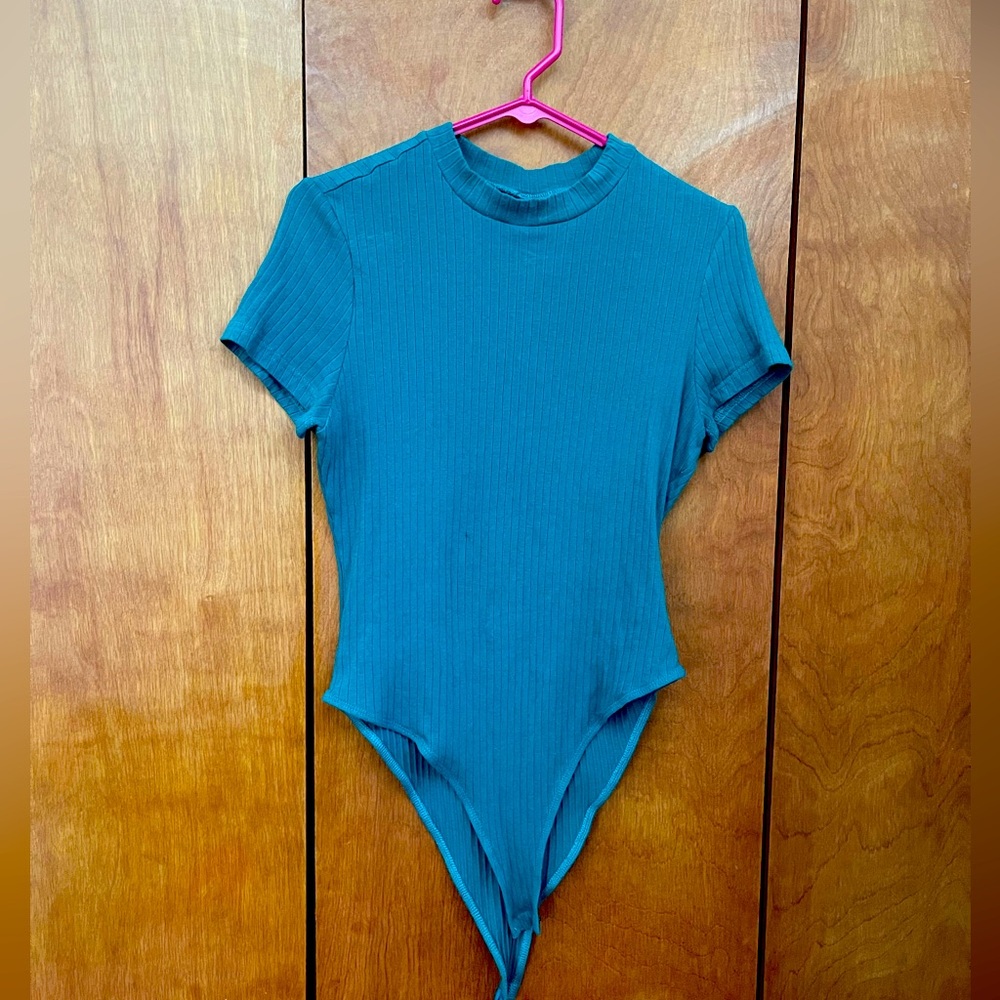 SHEIN short sleeve green bodysuit. XL
